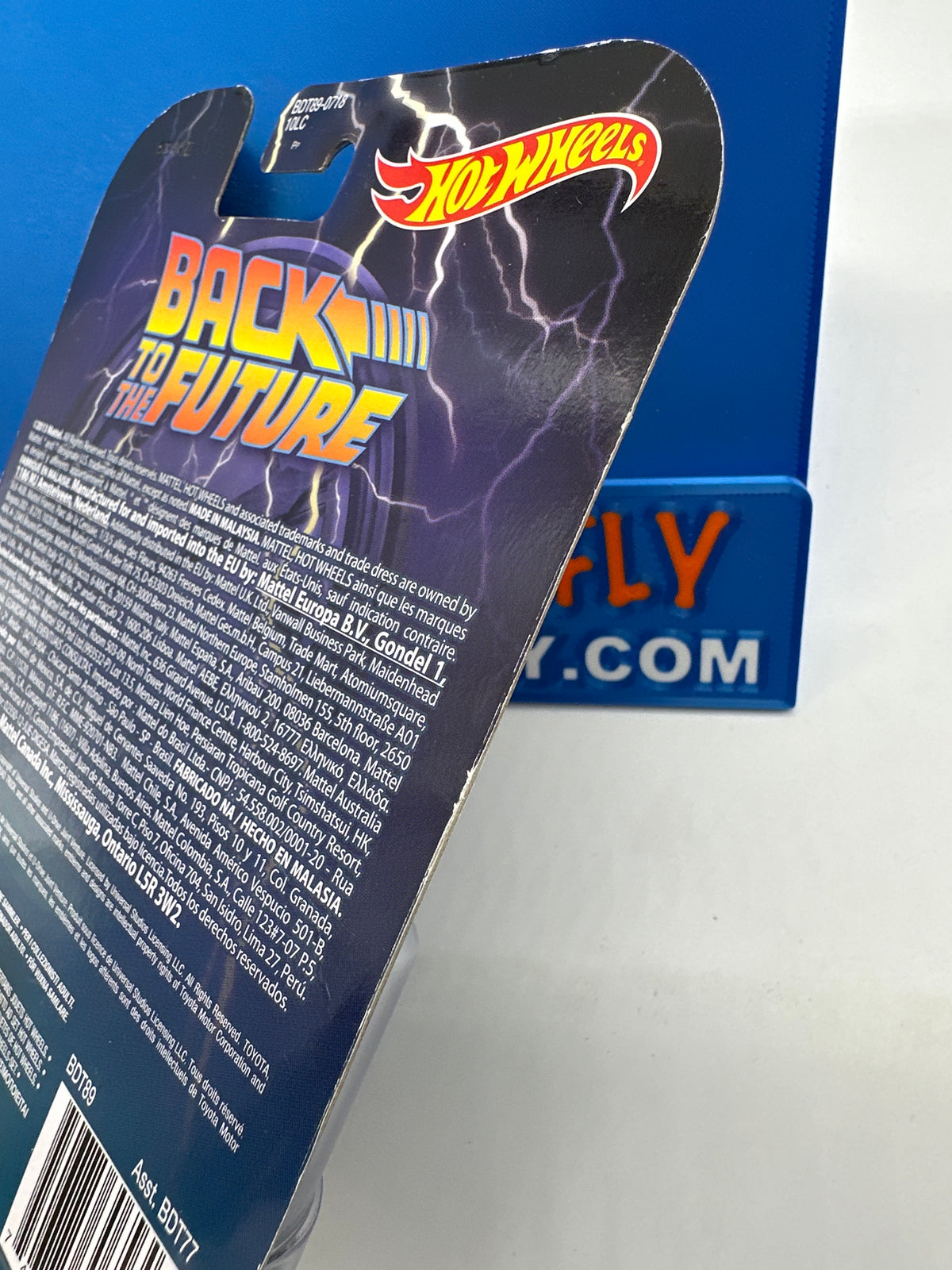 Hot Wheels 2014 Retro Entertainment Premium Single - Back to the Future - 1987 Toyota Pickup Truck (Movie Reel Packaging)