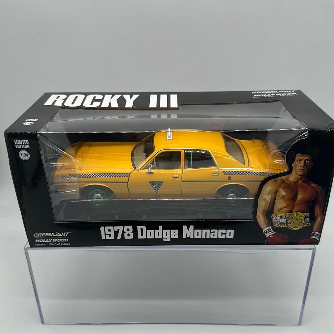 GreenLight Hollywood Series - 1:24 Scale Green Machine Chase - Rocky III 1978 Dodge Monaco