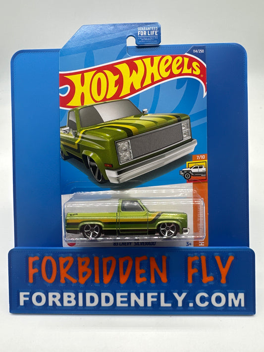 Hot Wheels Mainline - 2022 HW Hot Trucks Series - ‘83 Chevy Silverado - Green