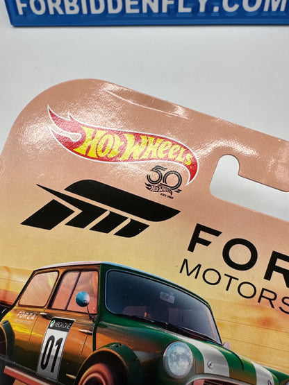 Hot Wheels 2018 Retro Entertainment Premium Single - Forza Motorsport #1/5 - Morris Mini (Movie Reel Packaging)