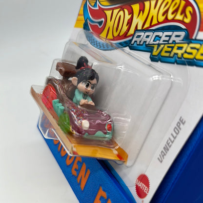 Hot Wheels - 2023 Racer Verse - Disney (Wreck It Ralph) Vanellope Car