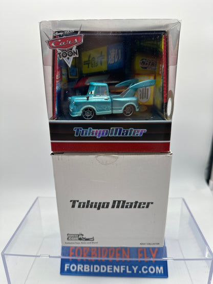 Disney Pixar Cars Movie - 2010 SDCC Comic Con Exclusive - Toon Tokyo Mater w/ Lights & Display