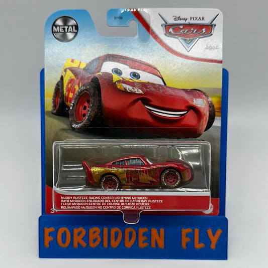Disney Pixar Cars Movie - Metal Logo Card Release - Muddy Rusteze Racing Center Lightning McQueen