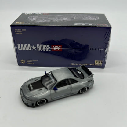 Kaido House (x MiniGT) - Raw Chase Release #089 - Blue Nissan Skyline GT-R (R33) Kaido Works V2