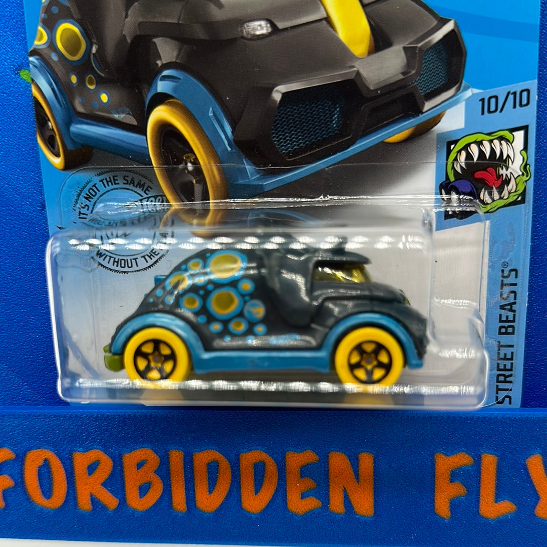 Hot Wheels 2020 Regular Treasure Hunt - Tricera Truck