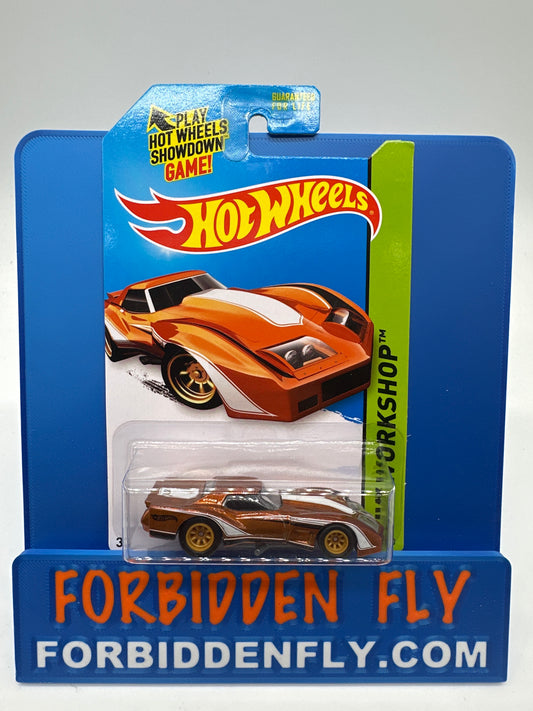 Hot Wheels 2014 Super Treasure Hunt - ‘76 Greenwood Corvette