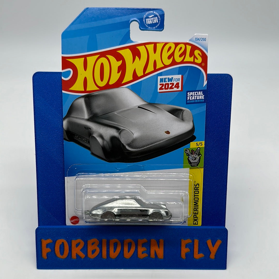 Hot Wheels 2024 G Case - Porsche 911 Carrera - Keychain