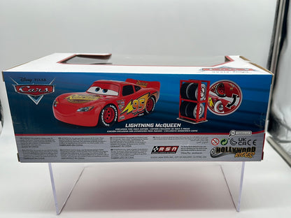 Jada 1:24 Scale - Disney Pixar Cars Deluxe - Exclusive Tire Rack Edition Lightning McQueen