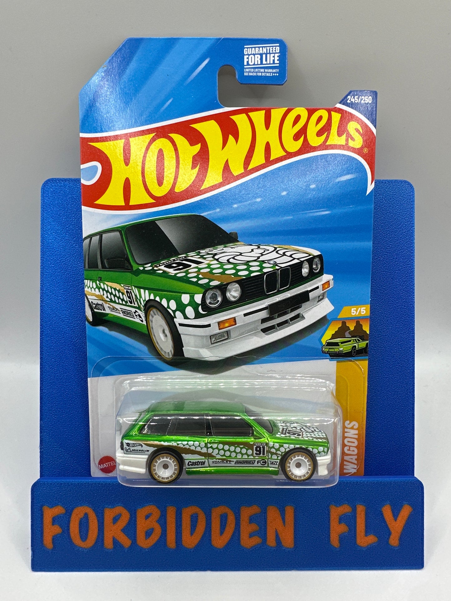 Hot Wheels 2025 P Case Super Treasure Hunt - BMW M3 Wagon