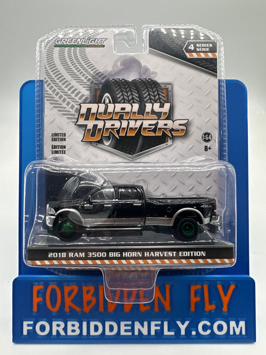 GreenLight Dually Drivers Series 4 - #46040-E - 2018 Ram 3500 Big Horn Harvest Edition - Green Machine - Chase