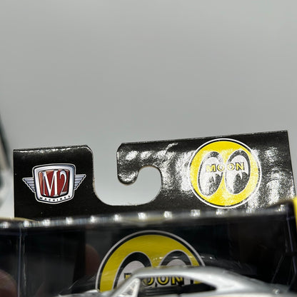 M2 Machines Acrylic Boxed Car - 2023 R68 - Mooneyes 1969 Dodge Charger Daytona Hemi