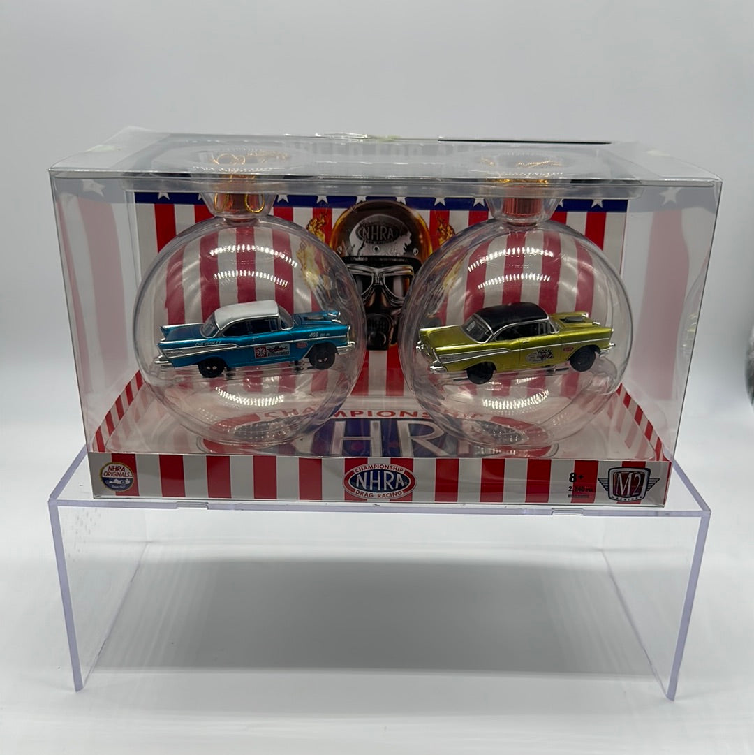 M2 Machines - 2022 Christmas Ornaments 2 Pack - 1957 Chevrolet Bel Air