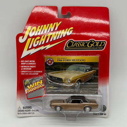 Johnny Lightning - Classic Gold Series - 1966 Ford Mustang - Gold