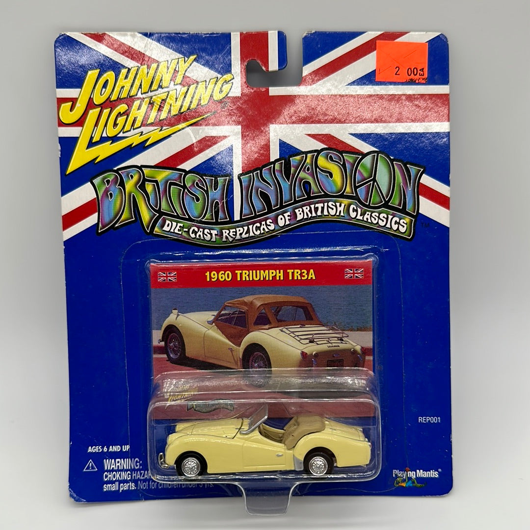 Johnny Lightning - British Invasion - 1960 Triumph TR3A - Yellow