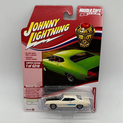 Johnny Lightning - 2021 Muscle Cars U.S.A. Release 2 - Version B - 1971 Ford Torino Cobra - White