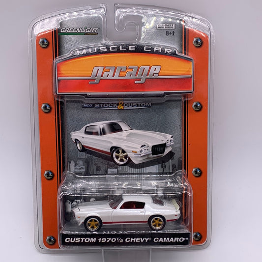 GreenLight Muscle Car Garage Stick & Custom Series - #12605-06 - Custom 1970 1/2 Chevy Camaro