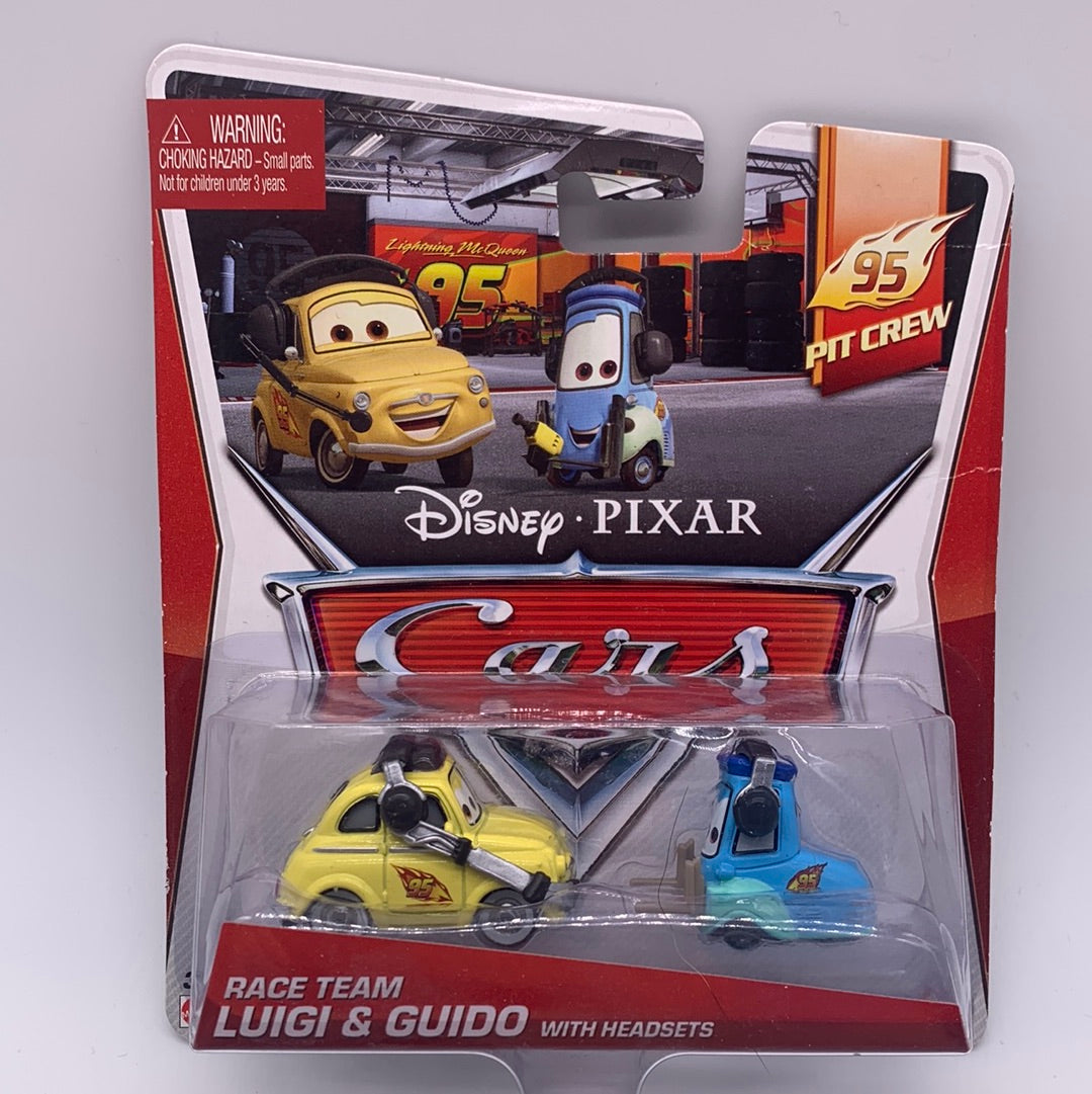 Disney Pixar Cars Movie - 95 Pit Crew Series - Race Team Luigi & Guido with Headsets