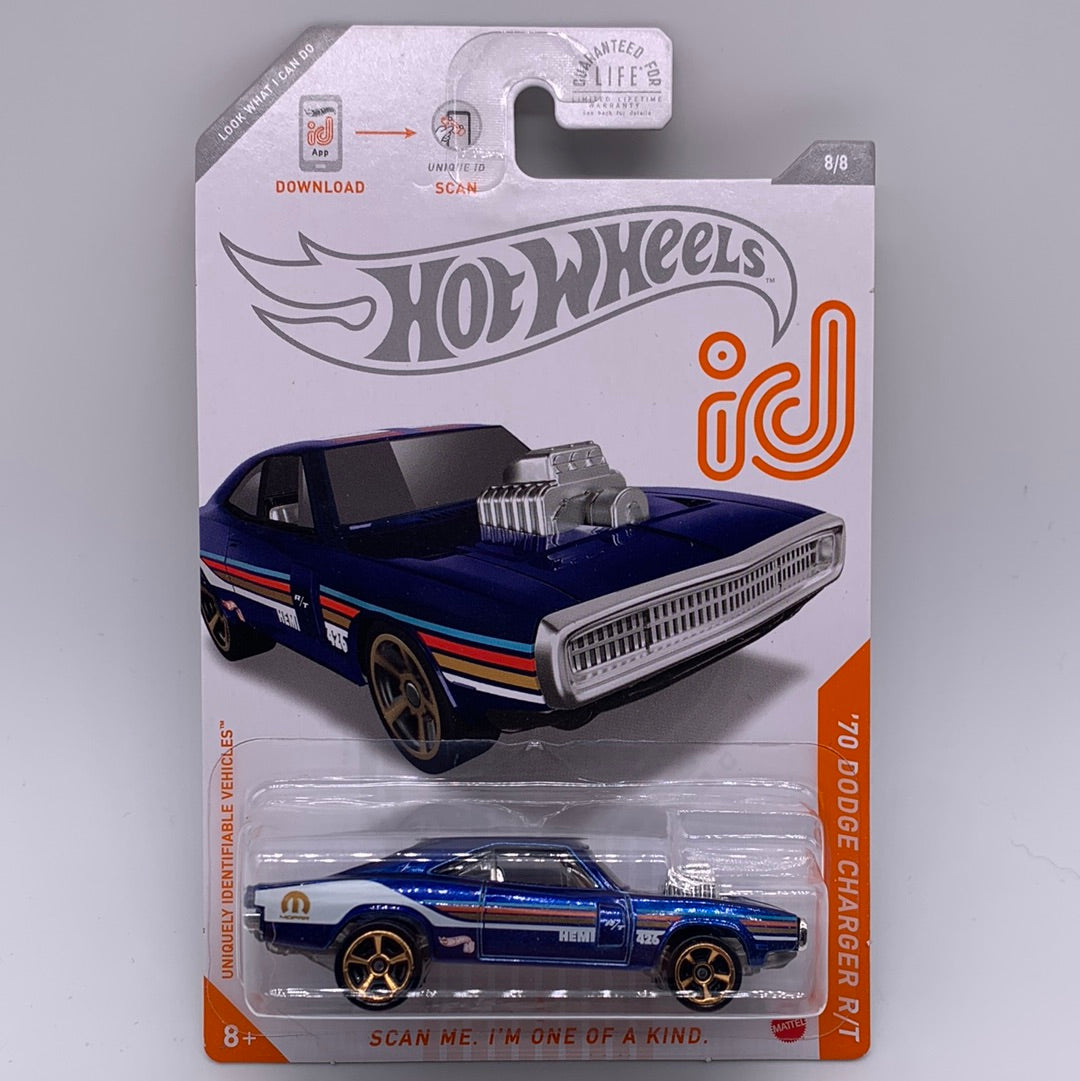 Hot Wheels 2020 Chase Series Carded ID Car - Q Case - ‘70 Dodge Charger R/T