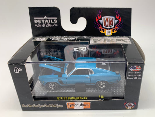 M2 Machines Acrylic Boxed Car - Detroit Muscle Series R38 - 1970 Ford Mustang BOSS 302