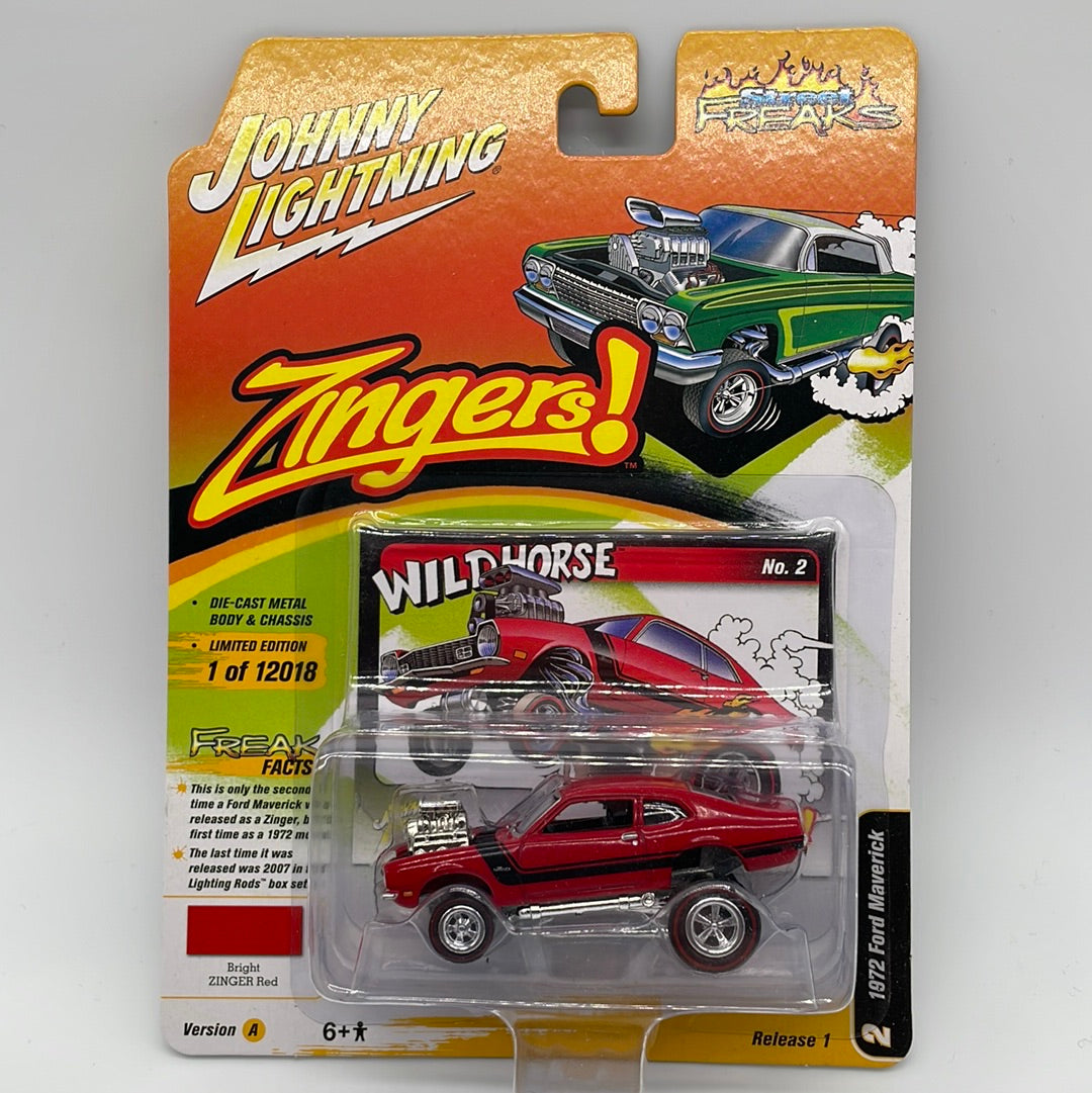 Johnny Lightning - 2022 Release 1 - Zingers - 1972 Ford Maverick - Red