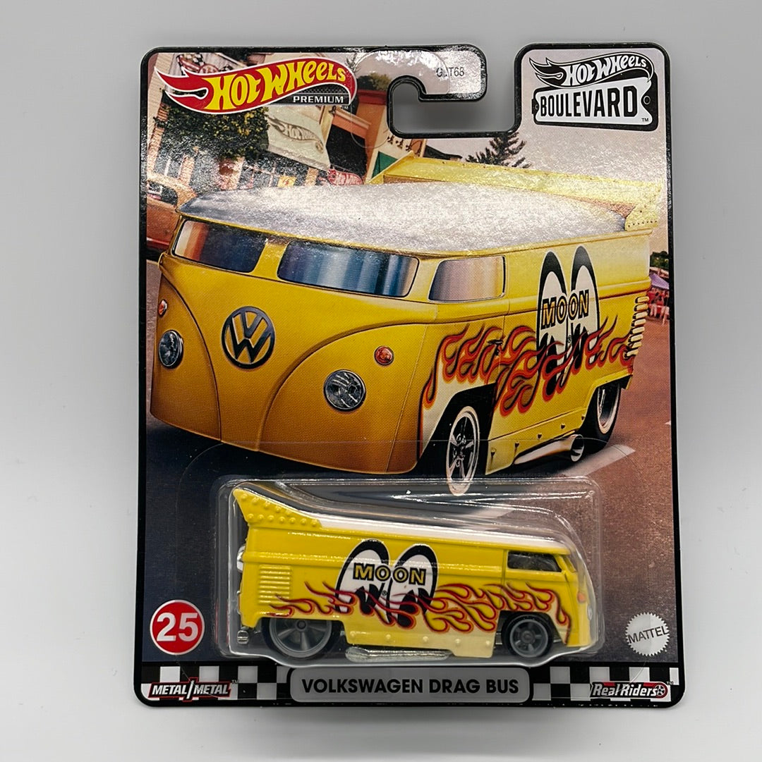 Hot Wheels Boulevard Mix E - #25 Volkswagen Drag Bus - Mooneyes