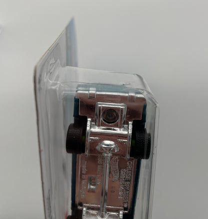 Hot Wheels 2017 Factory Stickered K Case Cruise Bruiser Super Treasure Hunt *CRACKED BLISTER*