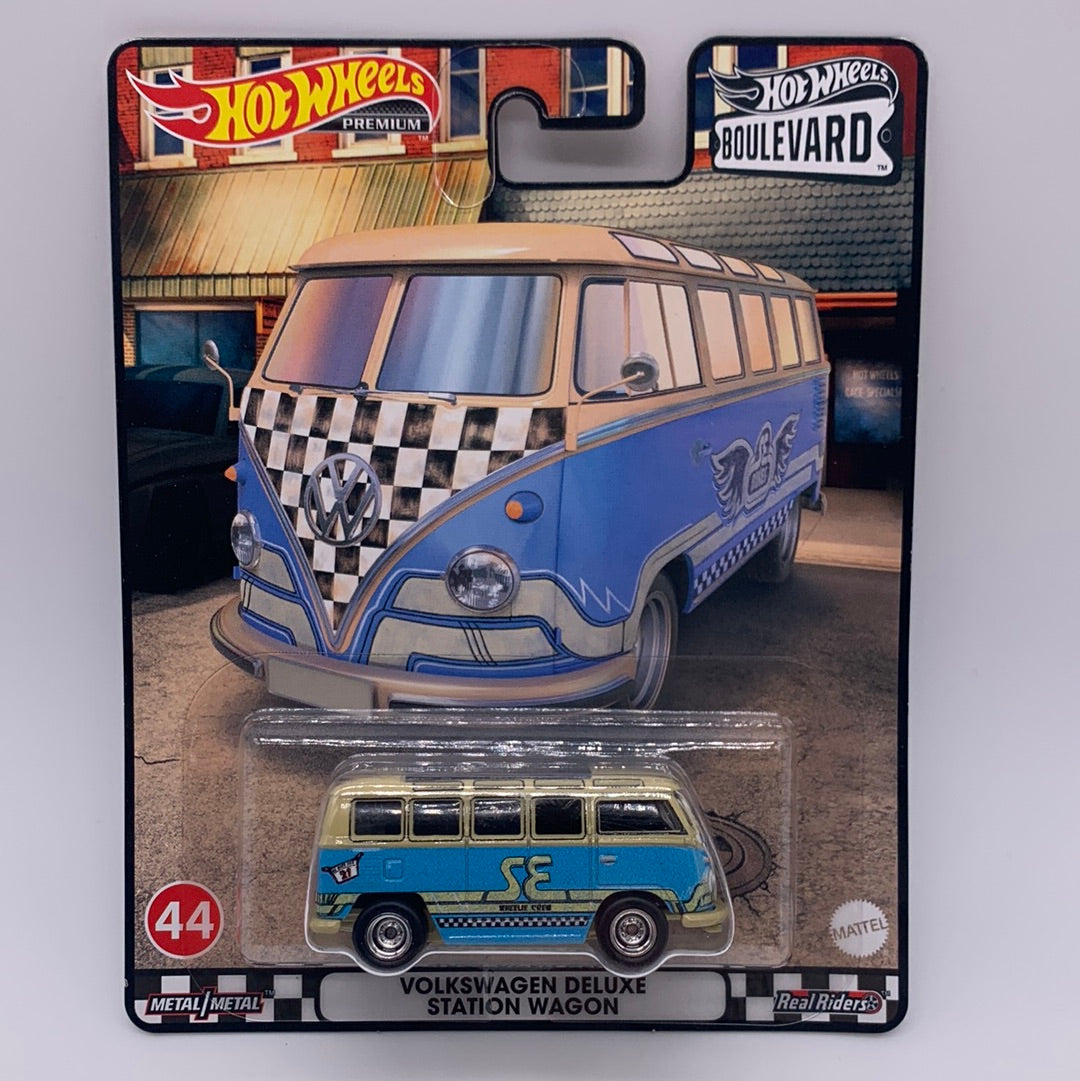 Hot Wheels Boulevard Mix J - #44 Blue Volkswagen Deluxe Station Wagon