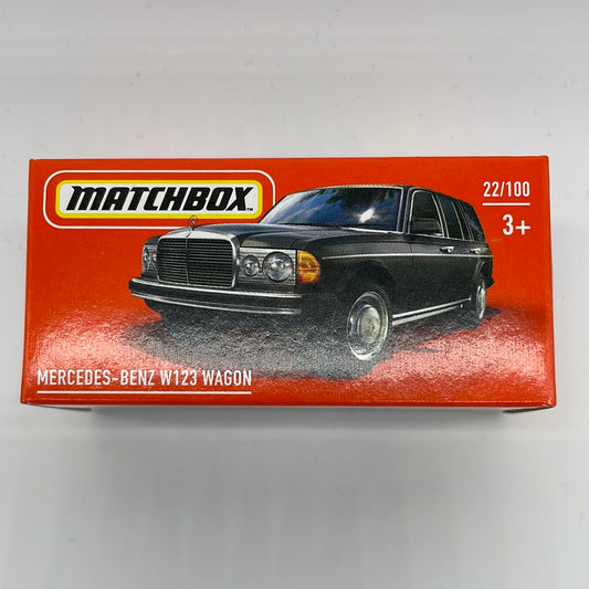 Matchbox Power Grabs - #22/100 - Mercedes-Benz W123 Wagon - Black