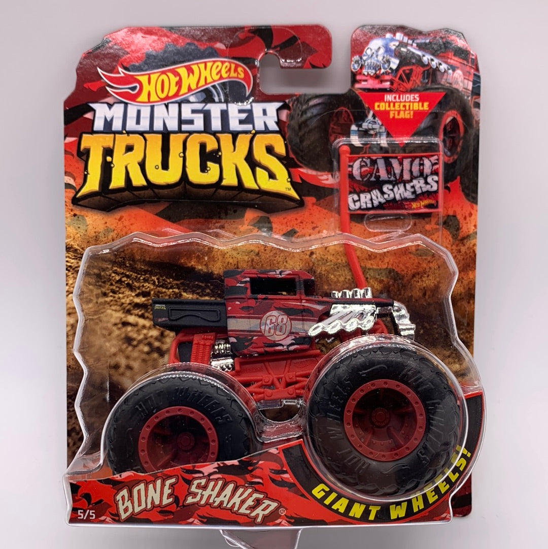 Hot Wheels Monster Trucks - 2018 Camo Crashers Series #5/5 - Bone Shaker w/ Collectible Flag